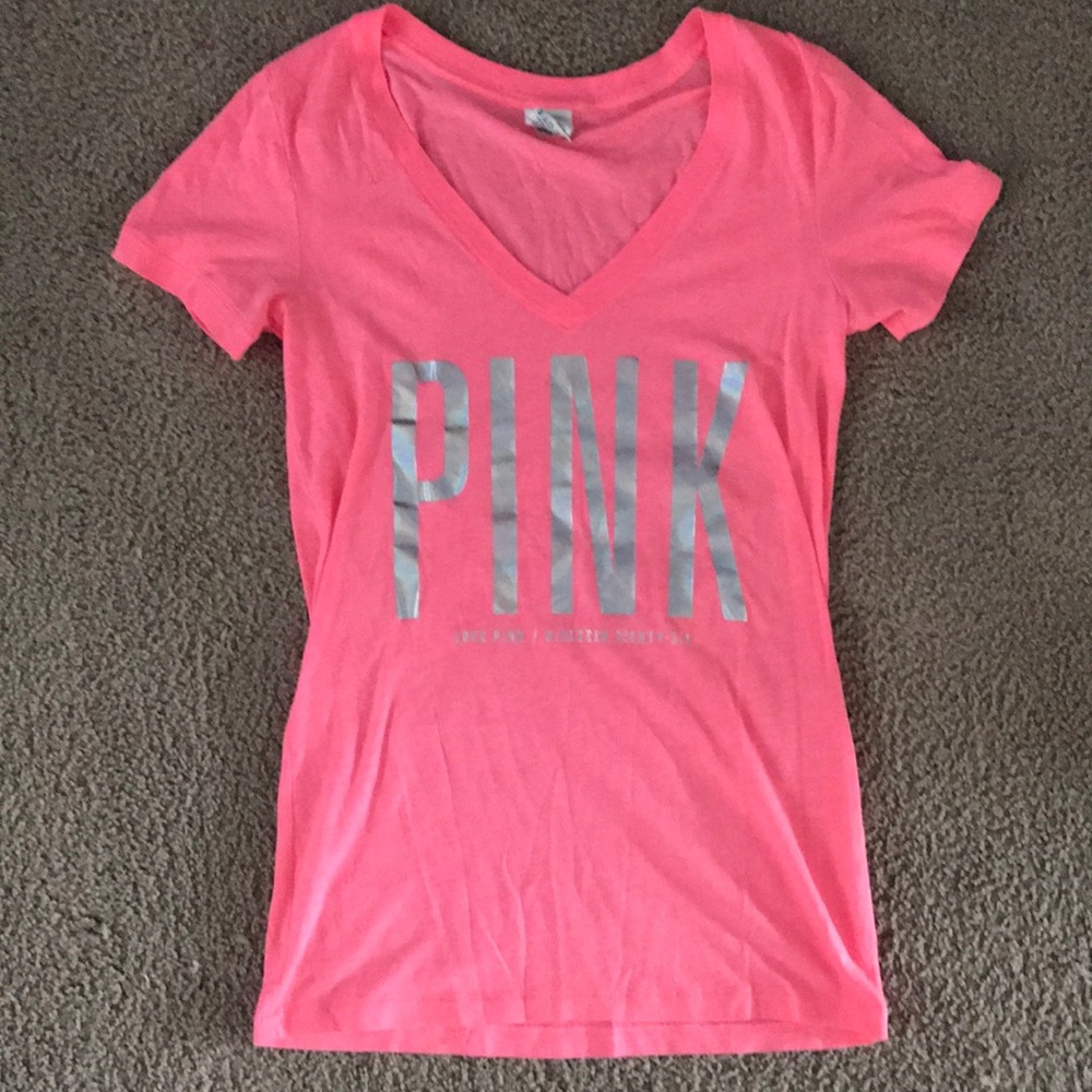 Pink tee